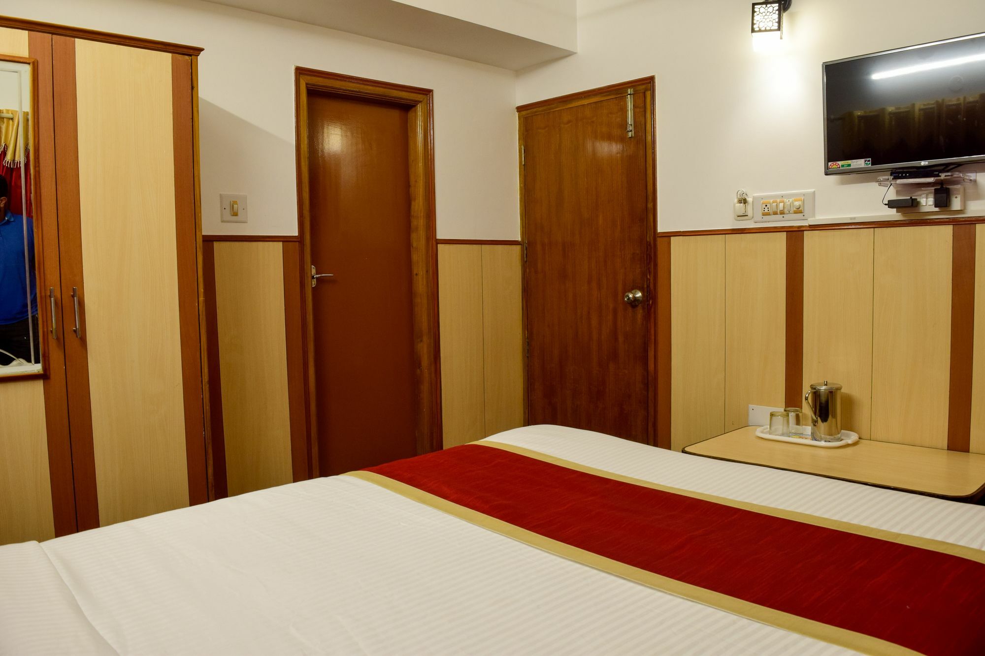 Fabhotel Shivaals Residency - Rajajinagar Bangalore Exterior foto